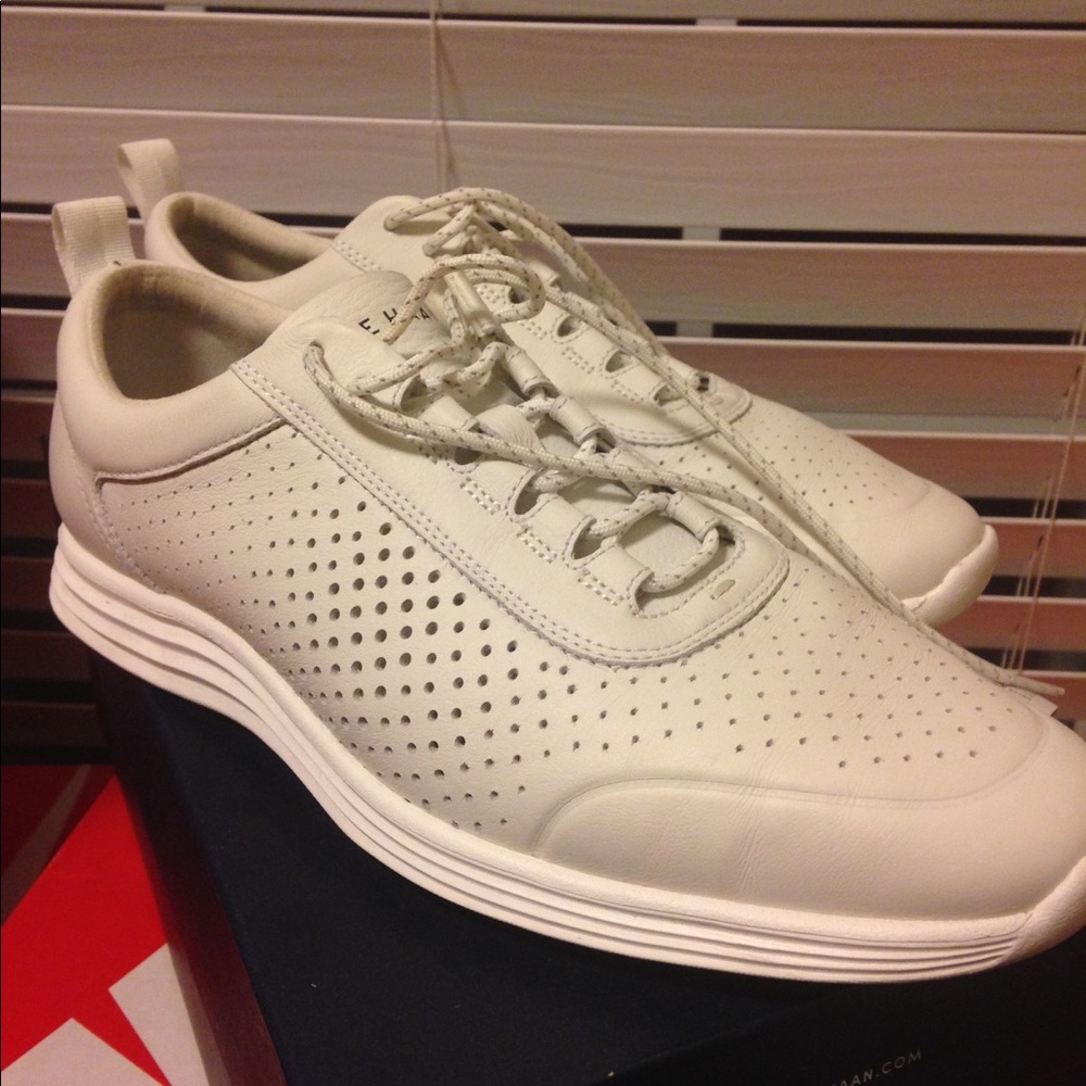 Cole Haan original grand trainer perf.